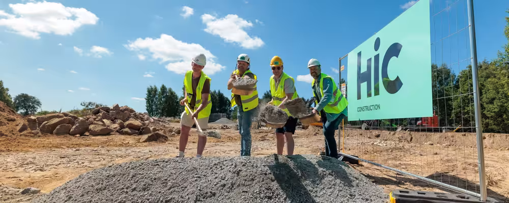 Det första spadtaget har tagits för Konvojen Bäckaslöv – Fagnes nya bostadsprojekt i centrala Växjö. Pressbild: Fagnes AB
