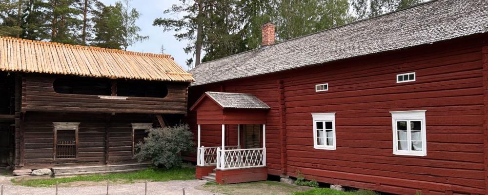 Anttis hus på den finländska museiön Fölisön är redo att ta emot besökare. Foto: Mikko Teräsvirta / Museovirasto /Finlands Museiverk)