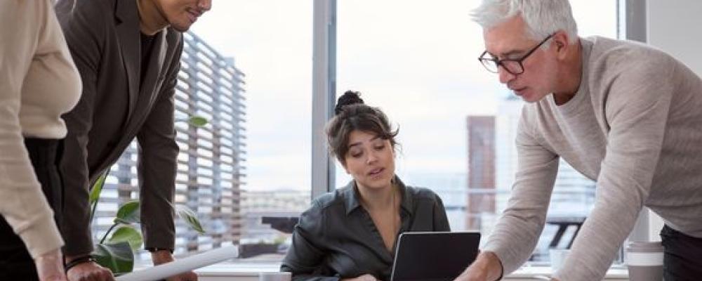 Ett centralt fokus för tillsynsinsatsen är att öka kunskapen om hur de olika rollerna i ett byggprojekt behöver samarbeta för att förebygga arbetsmiljörisker så tidigt som möjligt. Pressbild: Scandinav