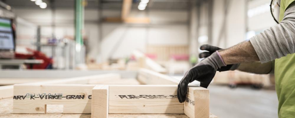 Gran dominerar i byggbranschen, men furu har liknande egenskaper och skulle kunna användas i betydligt större utsträckning.
Foto: Derome