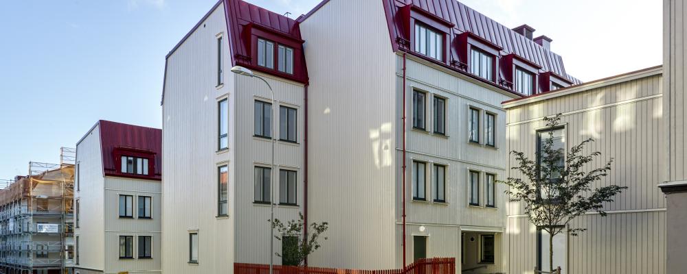 Flerbostadshus byggt med trämoduler från Lindbäcks Bygg. Foto: Ulf Celander