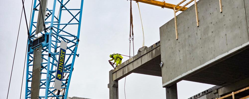 Demontering av betongbjälklag på citygallerian Boulevard - ett av Sveriges största återbruksprojekt av betong. Av:
Jonas Rosenberg
Upphovsrätt:
ABK / Boulevardfastigheter