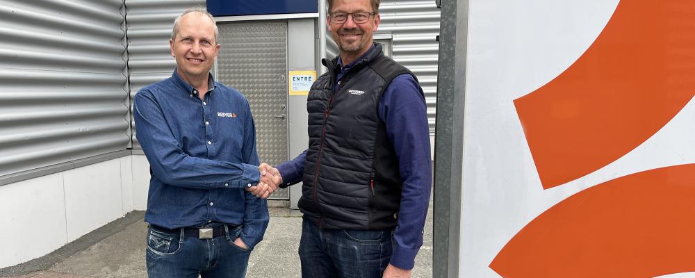 Optimera och REbygg inleder ett strategiskt samarbete med ambitionen att öka användningen av återbrukade byggvaror i den svenska byggsektorn. Pressbild: Optimera