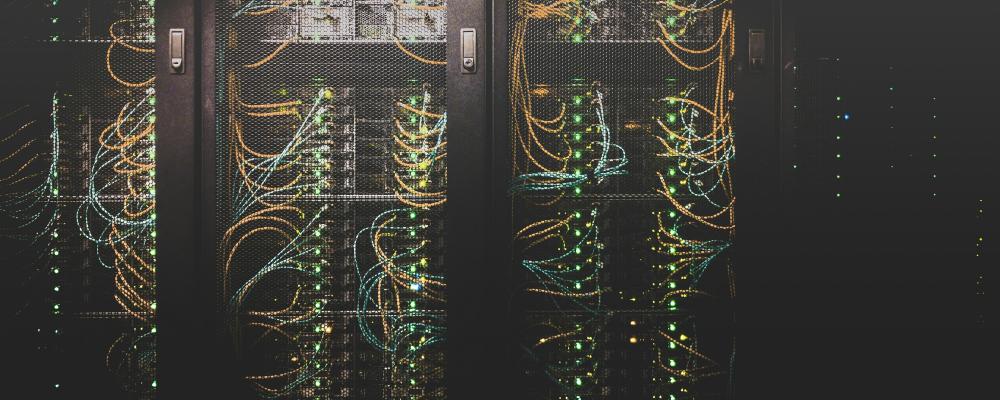 Fastighetsutvecklaren Panattoni vill etablera ett stort datacenter i Hässleholms kommun.  Foto: Taylor Vick / Unsplash