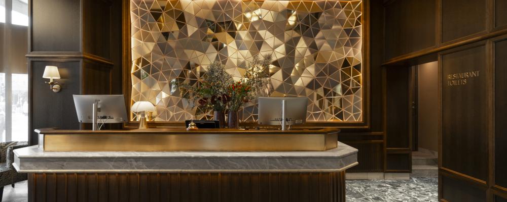 Det exklusiva historiska hotellet ligger mitt i hjärtat av Stockholm. Bildkälla: Thon Hotels