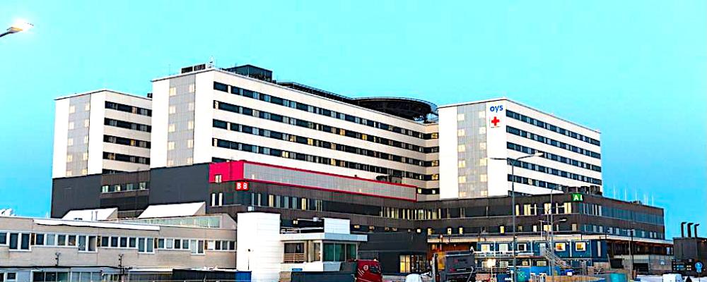 Vid byggarbetsplatsen för Uleåborgs universitetssjukhus har byggarbetets framdrift följts med hjälp av AI-stödd teknik. Detta har möjliggjort bättre förutsägbarhet och bidragit till ökad precision och transparens i produktionen. Foto: Uleåborgs universitetssjukhus.