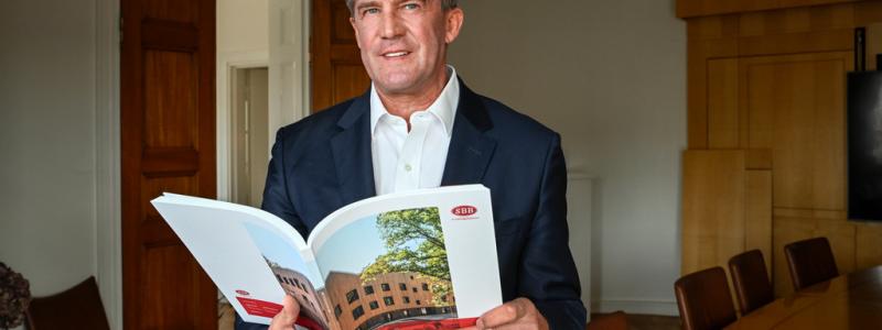 Anders Wiklund/TT: Ilija Batljan, grundare och vd för Samhällsbyggnadsbolaget (SBB). Arkivbild.