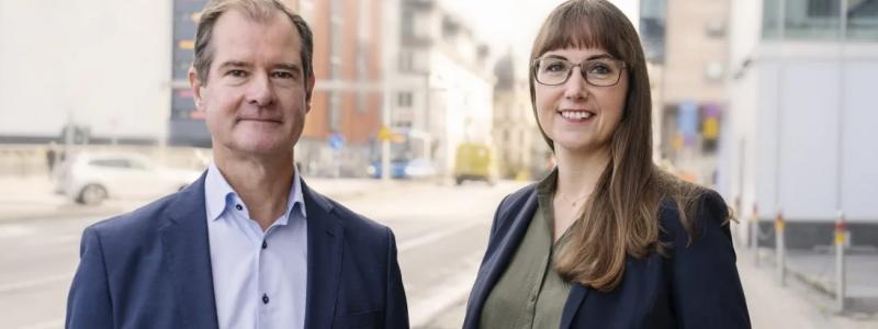 Mårten Lilja och Johanna Bjurskog. Foto: Riksbyggen