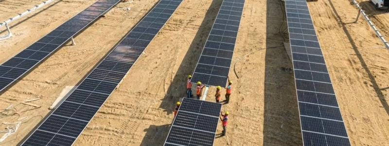 Det förväntas att projektet inte bara kommer att generera elektricitet utan även skapa över 100 000 arbetstillfällen. Pressfoto: Adani Group,