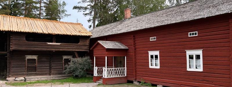 Anttis hus på den finländska museiön Fölisön är redo att ta emot besökare. Foto: Mikko Teräsvirta / Museovirasto /Finlands Museiverk)