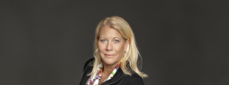 Det svårt för många att få en bostad till en rimlig kostnad. Det beror på en stor efterfrågan men ett för litet utbud. Catharina Elmsäter-Svärd vill därför ha en hög och jämn bostadsproduktion. Foto: Rosie Alm.