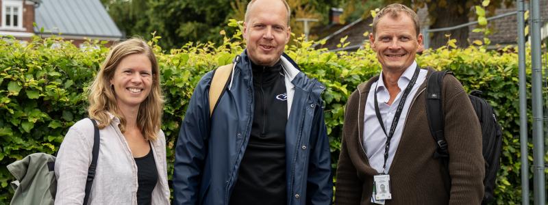 Fr. v. Malva Sinclair, projektledare Kulturhuset Möllegården, Ahrne Christiansson, projektledare för renoveringen och Johan Cronvall, platschef på Otto Nilssons Byggnads AB.