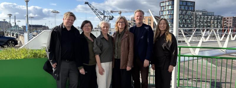 Representanter ur det vinnande team som ska bidra till utformningen av Helsingborgs nya akutsjukhus. Pressbild: LINK Arkitektur
