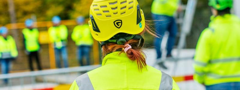 Nomineringsperioden för Årets byggkvinna 2025 pågår fram till den sjunde mars. Pressbild: Byggföretagen