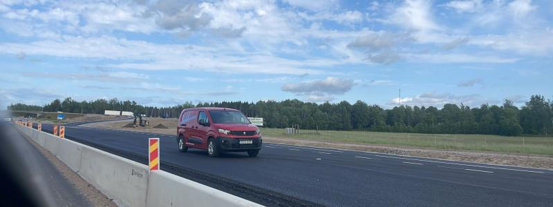 E20 byggs om till mötesfri, väg juni 2025. Foto: Stina Wickenberg