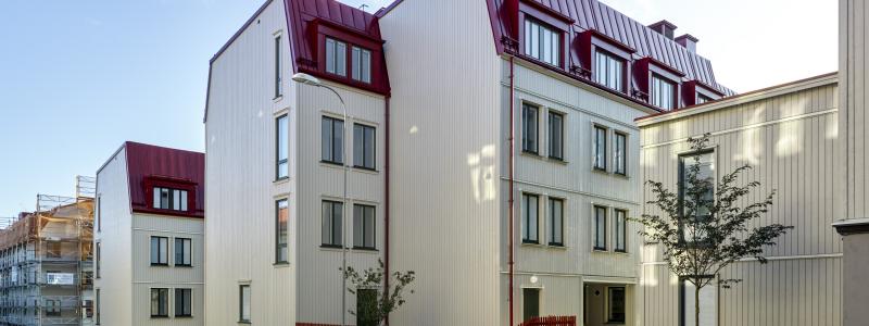 Flerbostadshus byggt med trämoduler från Lindbäcks Bygg. Foto: Ulf Celander
