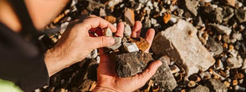 Förslaget innebär en efterlängtad förändring som rör hanteringen av icke förorenad jord och annat naturligt förekommande material från bygg- och anläggningsverksamhet. Foto: SBMI