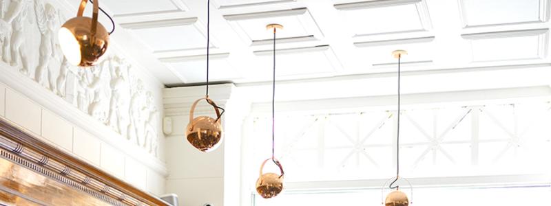 Restaurang Kød i Köpenhamn hade önskemål om ett undertak i klassisk stil för att matcha övrig inredning. Projektbild: Akustikmiljö