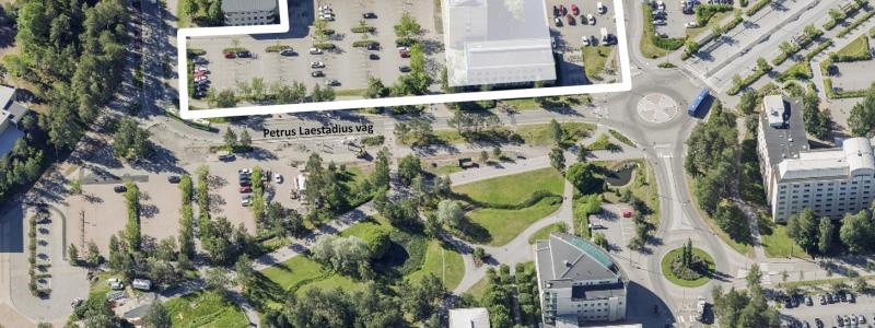 Preliminär avgränsning av planområdet med befintlig byggnad markerad.