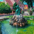 Visby vattenverk ska byggas om för att stärka dricksvattenproduktionen på Gotland. Bilden visar en fontän i Visby. Foto: Sedki Alimam/Unsplash