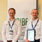 Svenska Termoträ vinnare i Bioboosters hackaton i Kanada. Pressbild: Paper Province