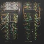 Peab har fått i uppdrag att bygga datacentret FIN04A i Kouvola. Foto: Taylor Vick / Unsplash