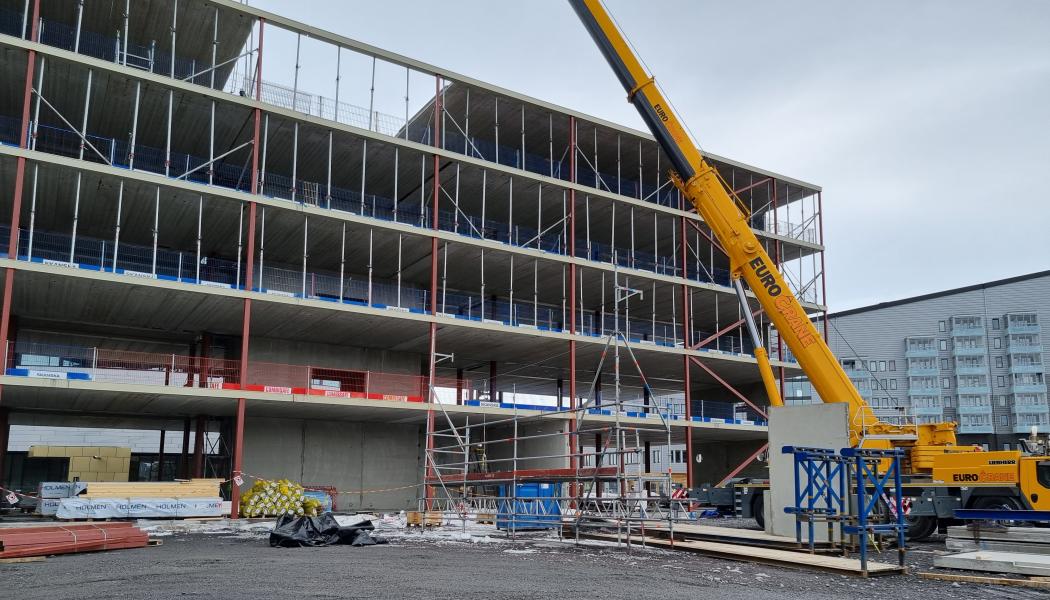 Projektet har höga hållbarhetsambitioner och utvecklas utifrån ett flexibelt och genomtänkt koncept som ska göra fastigheten anpassningsbar utifrån behov och önskemål som efterfrågas.