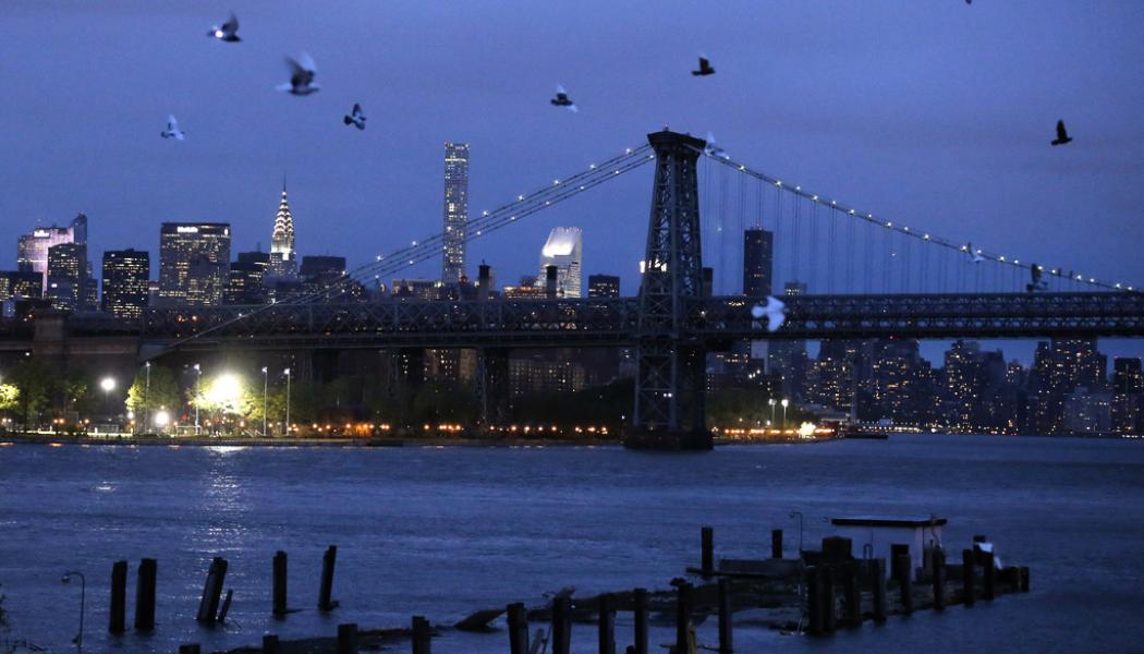 Kathy Willens/AP/TT: Williamsburg-bron i New York ska renoveras av Skanska. Arkivbild.