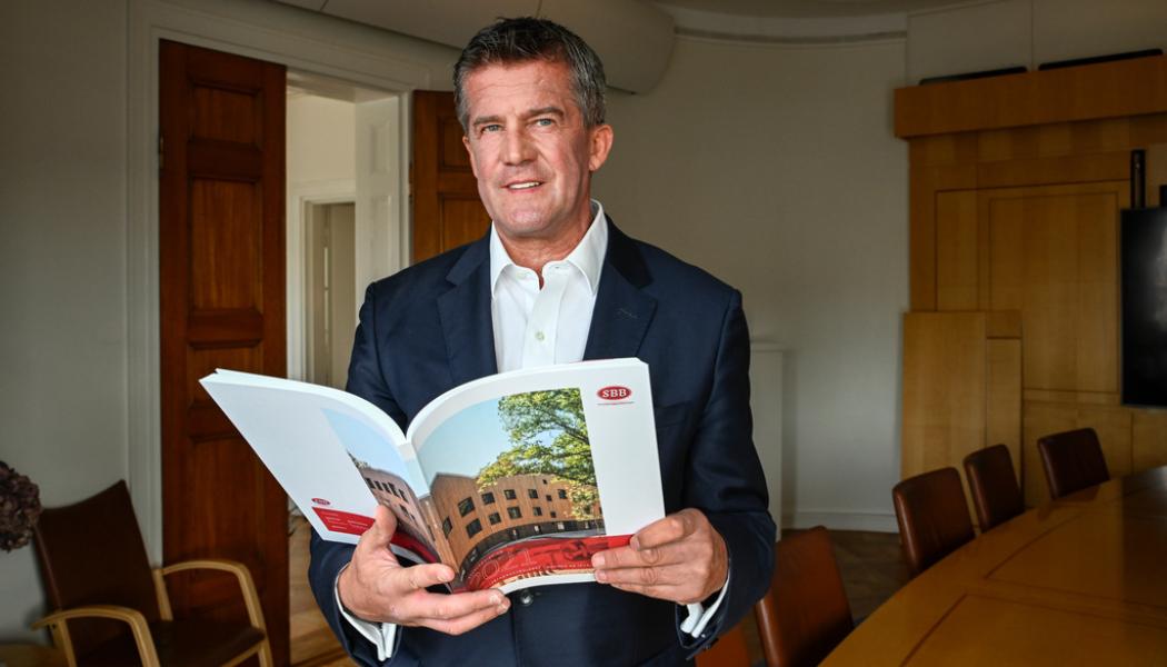 Anders Wiklund/TT: Ilija Batljan, grundare och vd för Samhällsbyggnadsbolaget (SBB). Arkivbild.