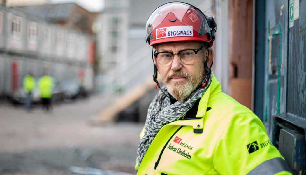 Christine Olsson/TT: Johan Lindholm, ordförande i Byggnads. Arkivbild.