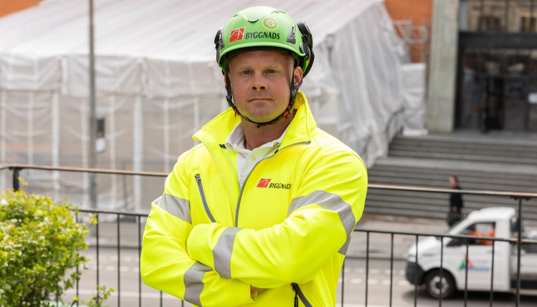 Johan Torstensson Aas, arbetsmiljöansvarig ombudsman. Pressbild: Byggnads