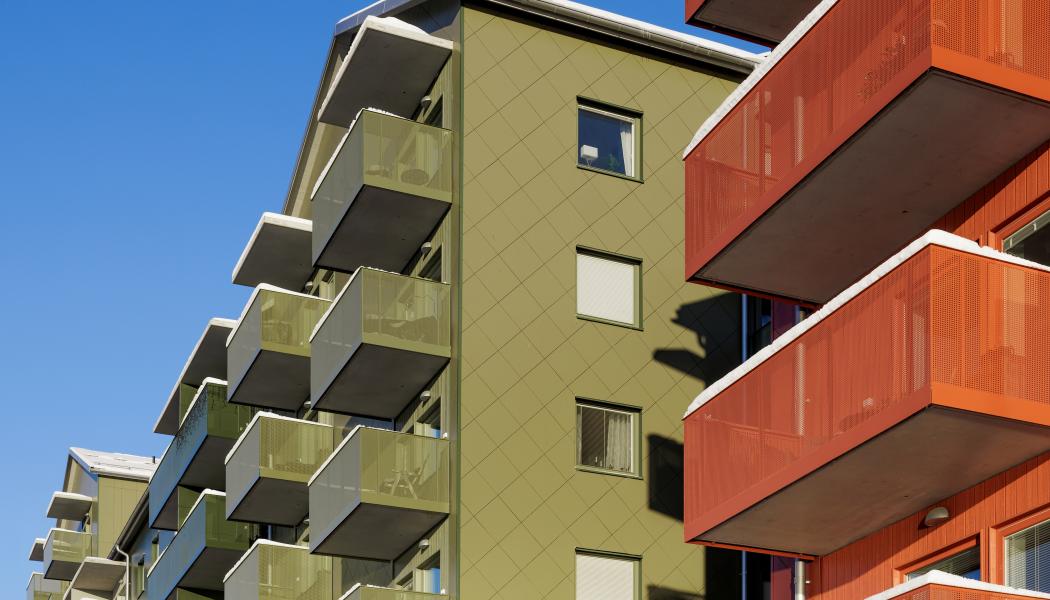 Rockpanel Colours, som klär Norra Kajens fasader i Sundsvall, har nyligen fått en Cradle to Cradle-certifiering på silvernivå. Foto: Rockpanel