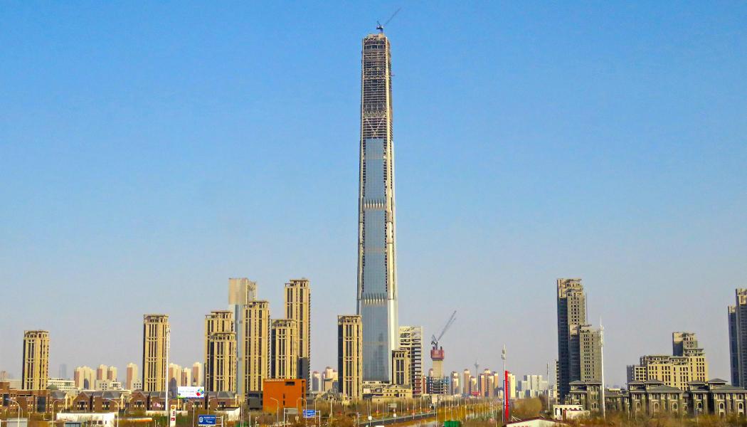 Det återstår att se om skyskrapans återupplivning blir startskott för en bredare våg av nya projekt – eller ytterligare en symbol för en sektor som fortfarande saknar stabil grund. Foto: courtesy of Goldin Properties Holdings.  