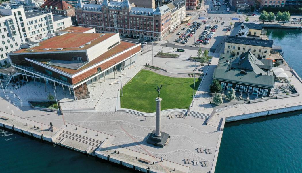 Dags för H22 Arena: Öppen mötesplats lockar många samhällstunga talare. Foto: Helsingborgs kommun