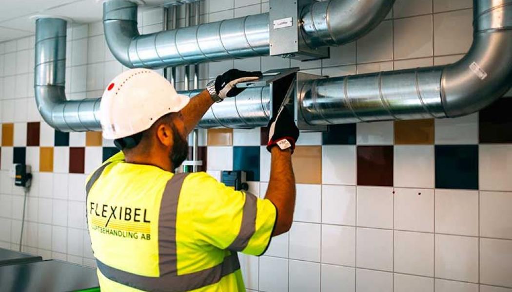 Flexibel luftbehandling utför service. Foto: Petra Kyllerman