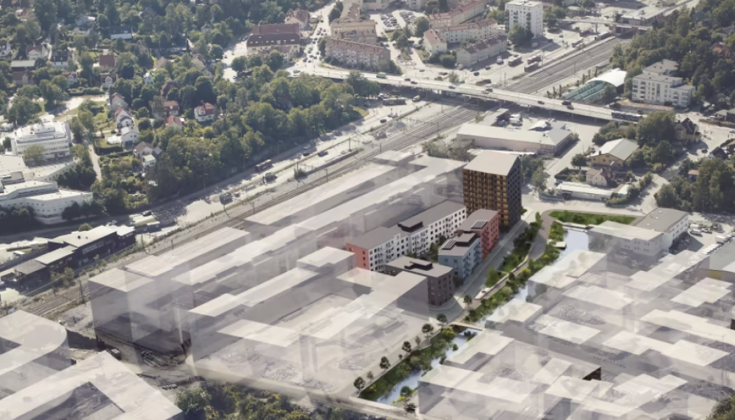 Punkthuset med sina tio våningar intill Bromstensstadens torg blir pendeltågsresenärernas första möte med stadsdelen. Foto: FOJAB