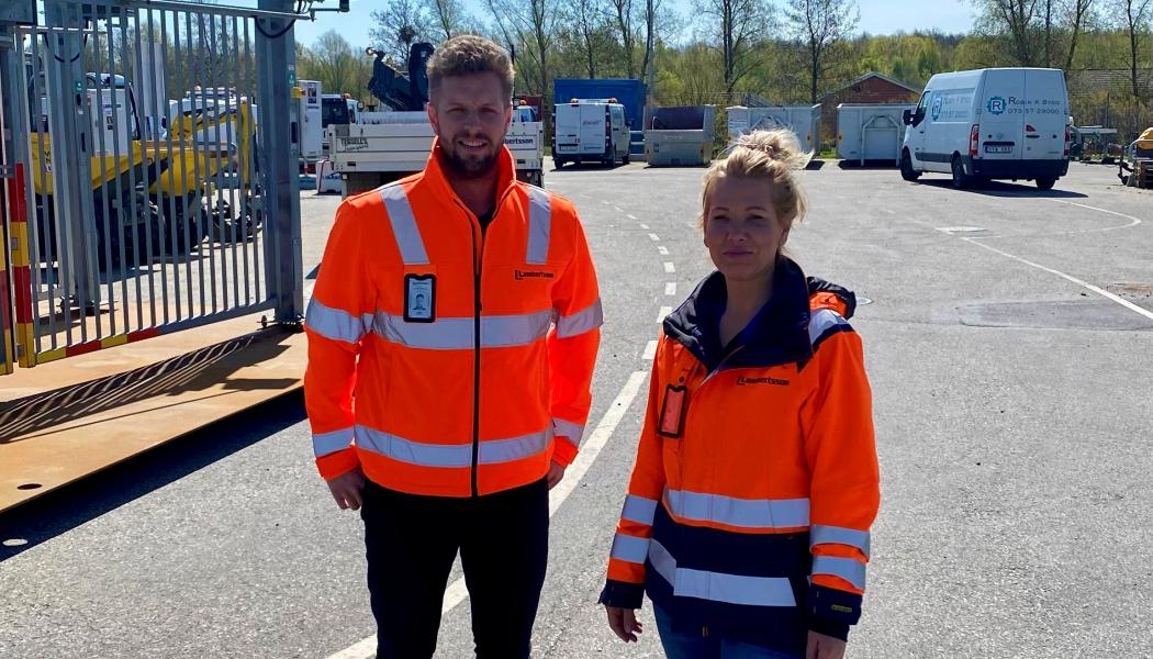 William Andersson och Jennifer Svensson är nöjda med att komma ännu närmre kunder och projekt. Foto: Lambertsson
