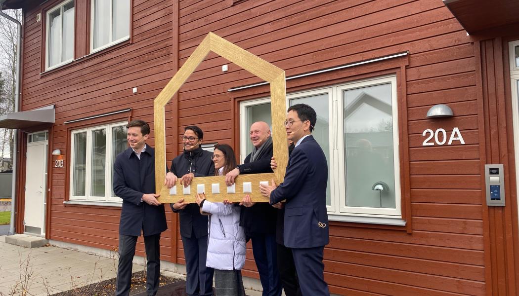 I Brobyholmprojektet valde partners att skapa en livsstil där de boende aktivt kan minska sitt koldioxid avtryck och därigenom bidra till att minska klimatpåverkan.