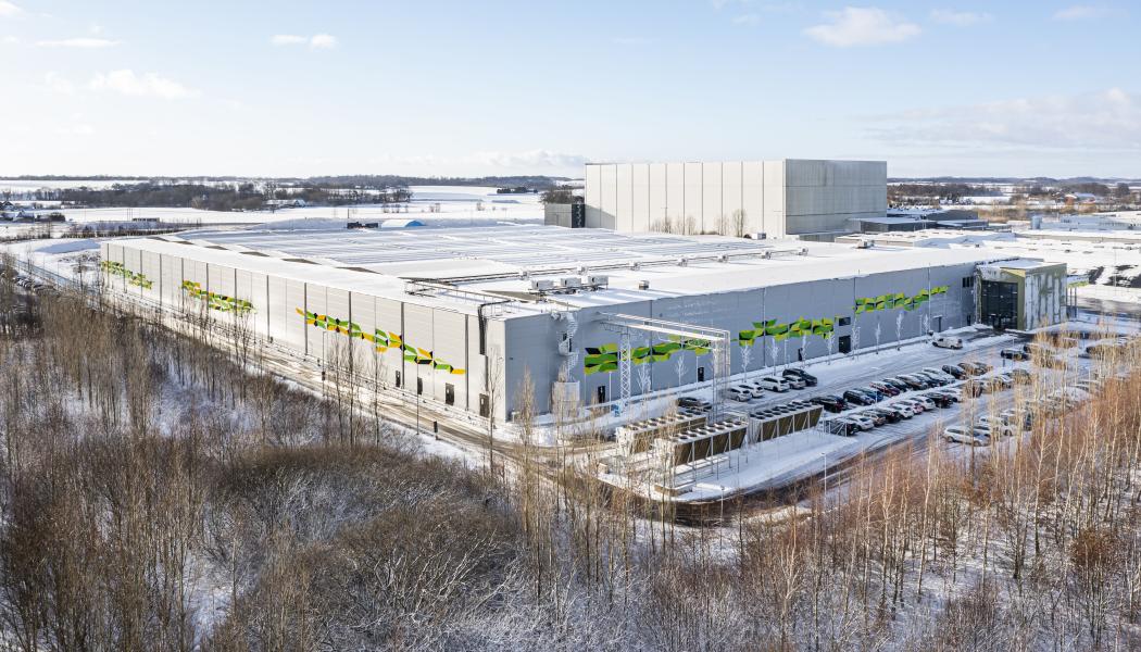 HelloFresh. HelloFresh logistikanläggning med kylrum i Bjuv där Ruukkis sandwichpanel med PIR-kärna valdes. Fotograf: Mattias Hamrén. 