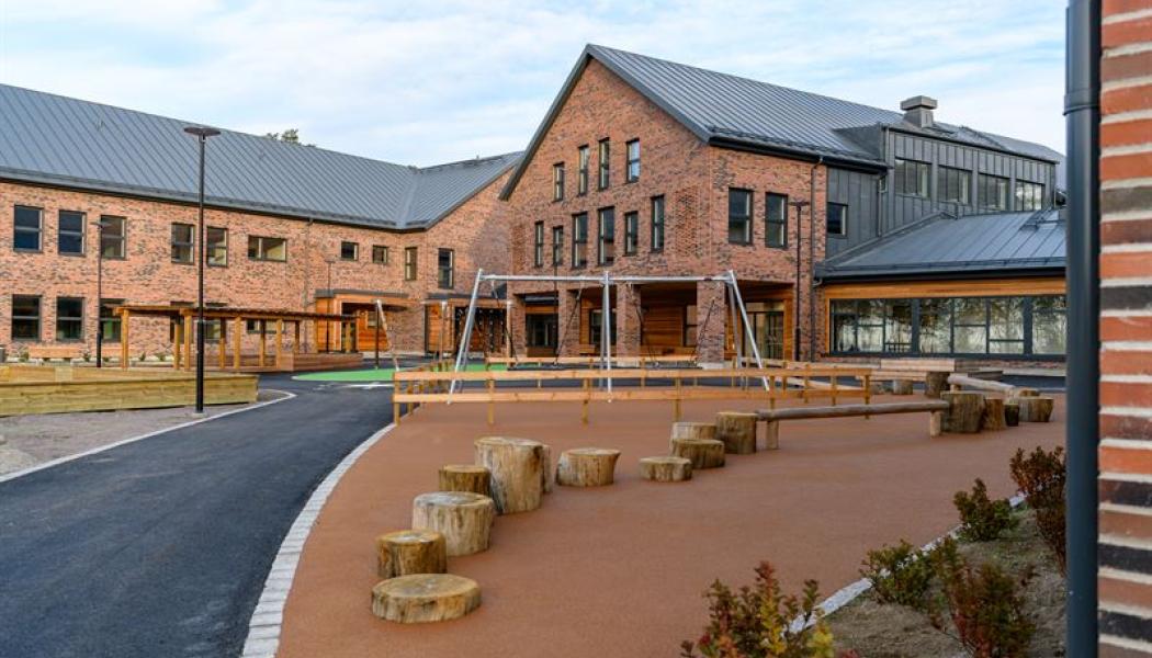    
Svärtinge skogsbacke skola. Pressbild: NCC