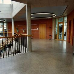Skolbyggnad. Foto: Navet
