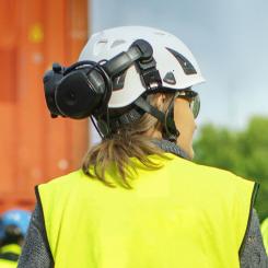 Nomineringsperioden till Årets byggkvinna 2023 pågår till den 8 mars. Foto: Byggföretagen