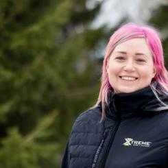 Caroline Sundström, snickare, plattsättare och vinnare av Årets byggkvinna 2026. Foto: Fredrik Sundvall (FotoINorr)