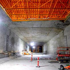 Fehmarnbält-tunneln tar form. Det nyligen färdigställda segmentet är 217 meter långt och delas upp i nio delar, så kallade sektioner. Foto: Fehmarnbält-tunnel-projektet (Femern Link Contractors (FLC))
