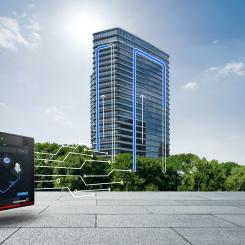 På Nordbygg visar Grundfos hur intelligent styrning av vatteninfrastruktur spelar en allt större roll i framtidens byggnader. Centralt i detta är styrenheten GENIECON, utvecklad för att hantera flerpumpssystem i komplexa fastigheter. (Foto: Grundfos)