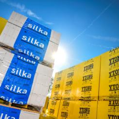 En ny rapport från Niras, framtagen med hjälp av modeller och beräkningar från Xella, visar att det finns stora CO2-besparingar att göra genom att välja rätt väggmaterial och att granska hållbarhetsdeklarationer ur ett holistiskt perspektiv. Bildrättigheter: Xella