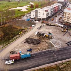 Under hösten har arbetet med att bygga Sveriges första hållbara och smarta stadsdel, Tamarinden, påbörjats. Stadsdelen ska stå klar under 2026. Foto: Ramirent