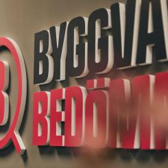 Byggvarubedömningen skylt. Pressbild: Byggvarubedömningen