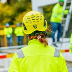 Nomineringsperioden för Årets byggkvinna 2025 pågår fram till den sjunde mars. Pressbild: Byggföretagen