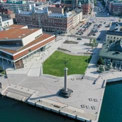 Dags för H22 Arena: Öppen mötesplats lockar många samhällstunga talare. Foto: Helsingborgs kommun